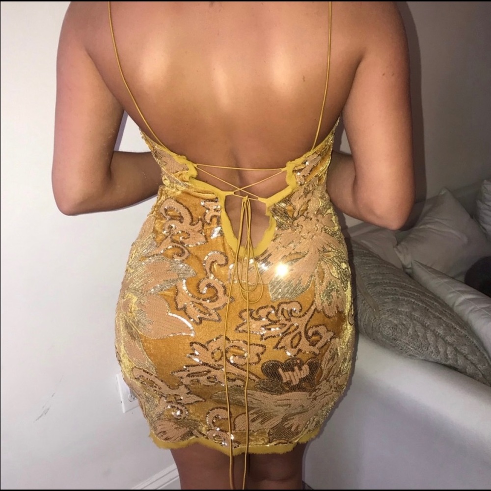 ❌ SOLD ❌ Jella Couture • Custom Gold Sequin Spaghetti Strap Mini Dress - Picture 1 of 3